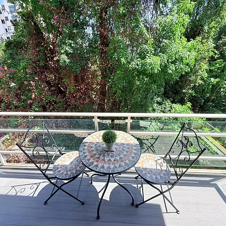 Apartment Center With Sea Views & Free Parking By Your Key Madeira