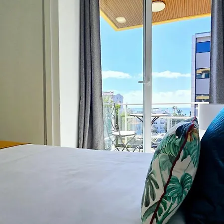 Center With Sea Views & Free Parking By Your Key Madeira *