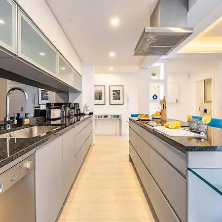 Appartamento Funchal Town Centre With Sea Views & Free Parking By Hdfm Collection *